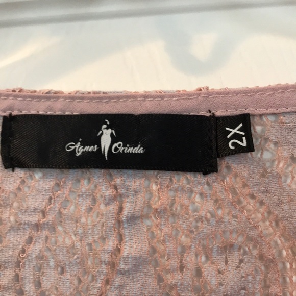 AGNES ORINDA open lace/paisley print top with tie - Picture 4 of 6